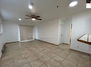 1290 7th St APT 4, Monterey, CA 93940