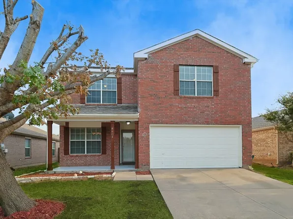 8904 Sagebrush Trl, Aubrey, TX 76227