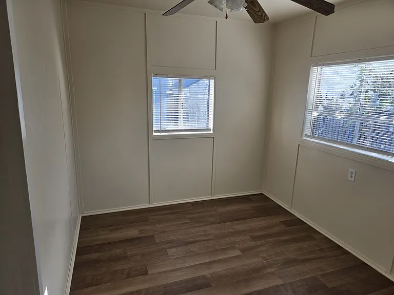 3221 Lincoln Ave #A — Photo 10