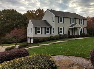 445 Tyburn Dr, Wexford, PA