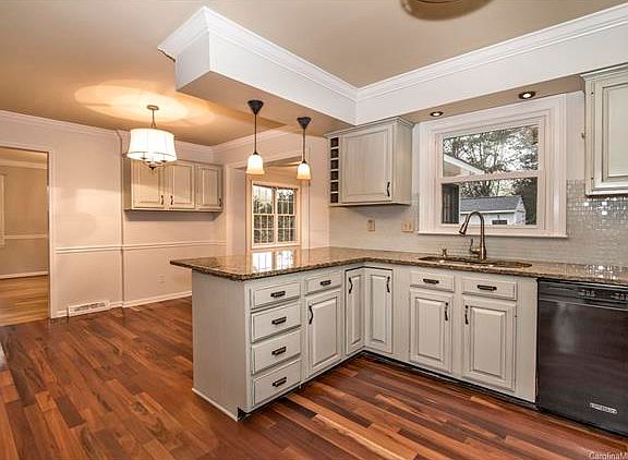 2nd image of 3812 Chandonwood Ct