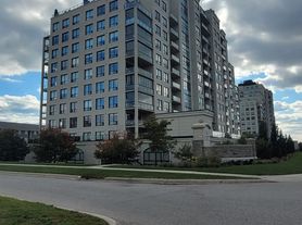 240 Villagewalk Blvd