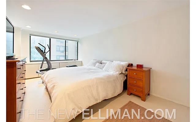 Sold by Douglas Elliman | media 11