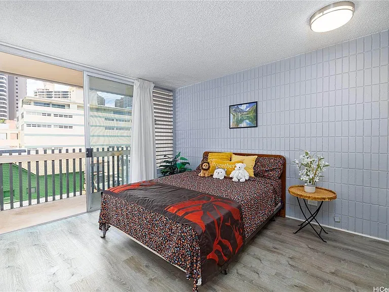 1911 Kalakaua Ave #406 — Photo 6