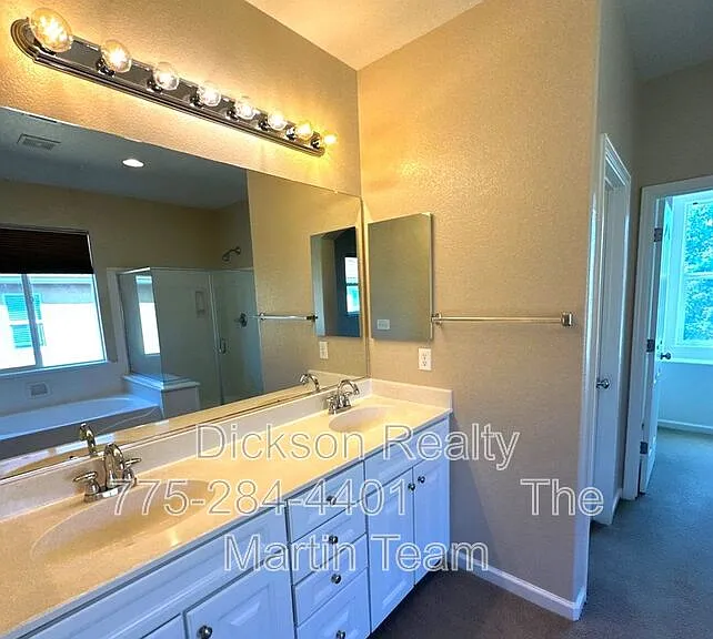 545 Terracina Way — Photo 12