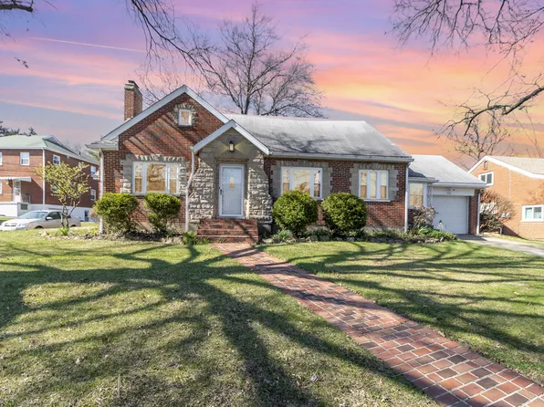 1626 Saint Anthony Dr, Covington, KY 41011