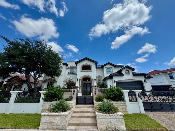 235 Lake Powell Dr, Laredo, TX 78041