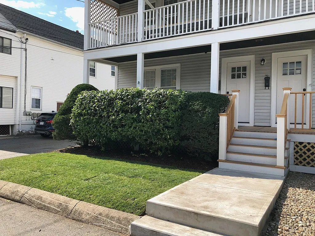 2 bed, 1150 sqft, $2,850 — Photo 1