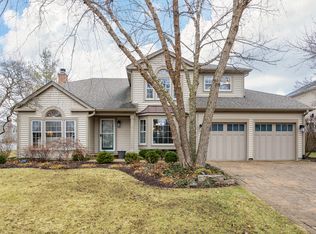 1670 Hampshire Dr, Elk Grove Village, IL 60007