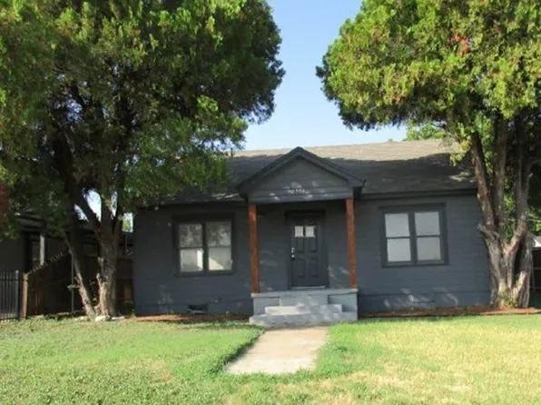 2734 Burchill Rd, Fort Worth, TX 76105