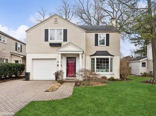 631 S Lincoln Ln, Arlington Heights, IL