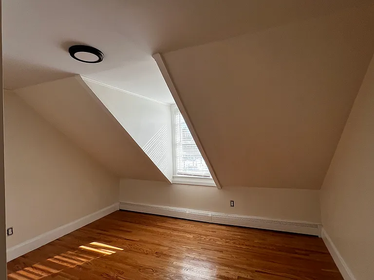81 Summer St., Residences — Photo 3