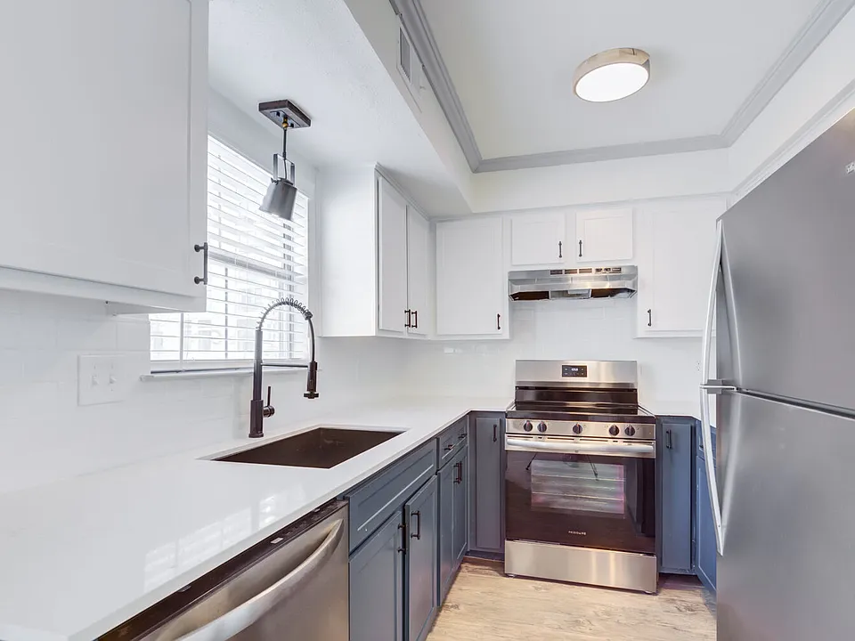 Railyard apartments community photo