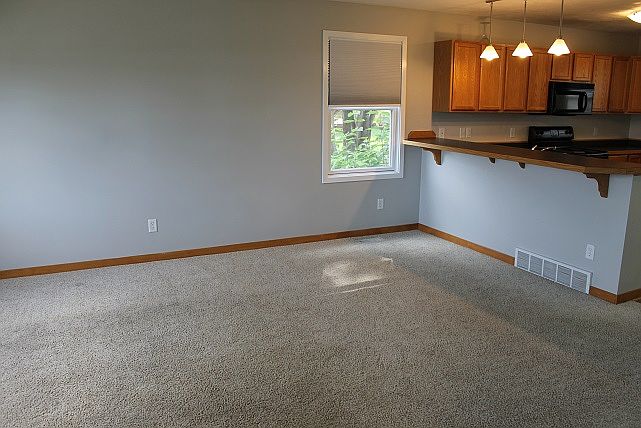 1st image of 3333 Renwick Ct