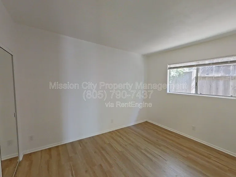 1767 Grand Ave #B — Photo 12