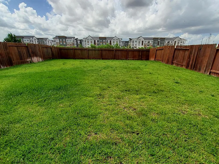 24723 Bastiani Canvas Ln — Photo 47