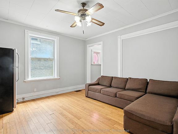 5th image of 111 Wharncliffe Rd N