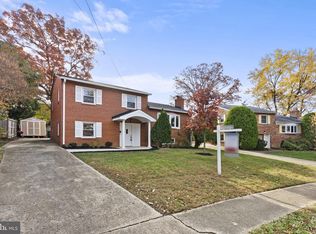 5224 7th St S, Arlington, VA 22204