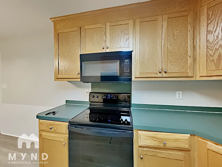 618 Kilbart Ct — Photo 7