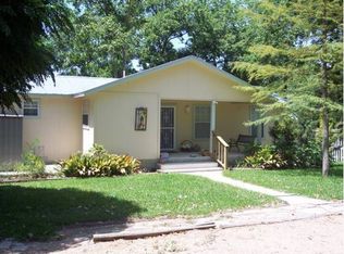 1174 Happy Haven Rd, Mc Queeney, TX 78123