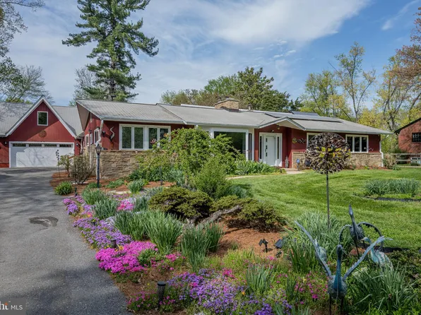 10238 Bradley Ln, Columbia, MD 21044