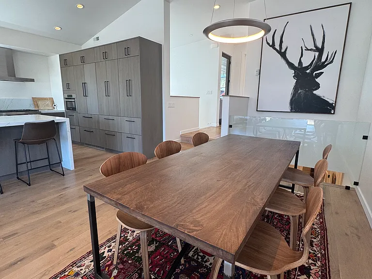 670 E Hall Ave — Photo 5