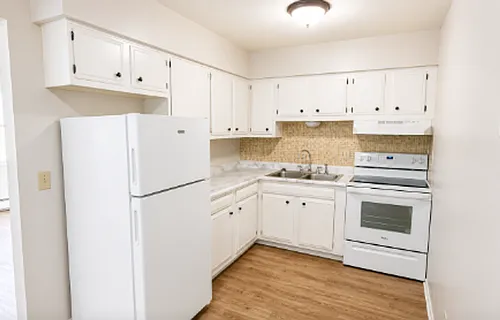 4200 Knob Hill Dr Photo 1