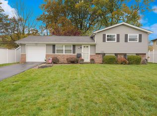 4953 Brittany Ct W, Columbus, OH 43229