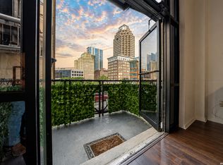 214 E TRAVIS ST APT 205, San Antonio, TX 78205