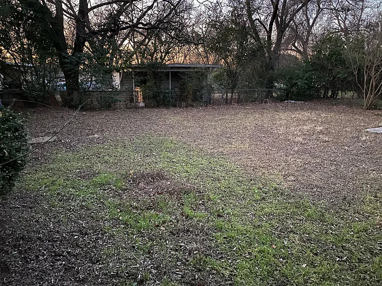 5025 Catalpa St — Photo 6