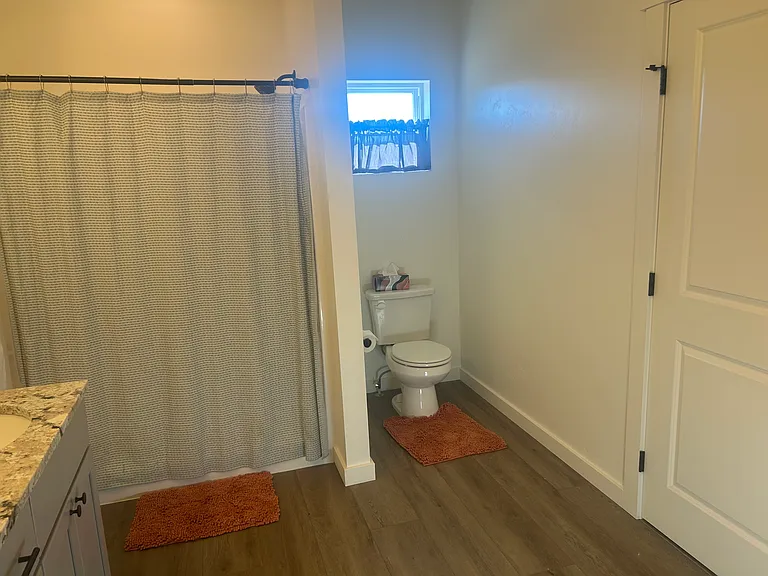 422 Jarrett Ave — Photo 14