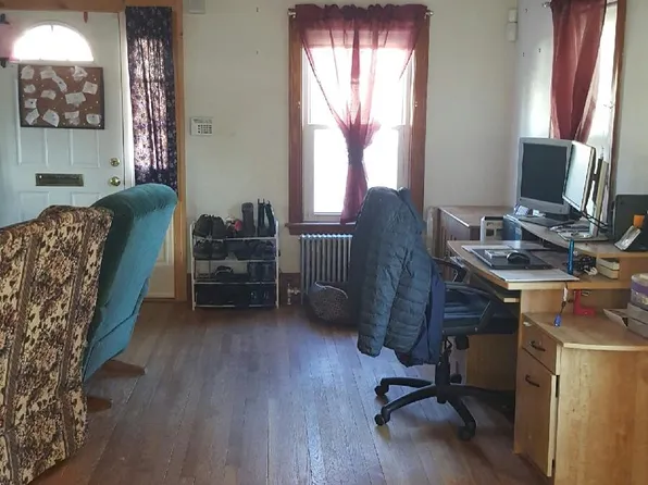 112 Wakefield St, Rochester, NH 03867