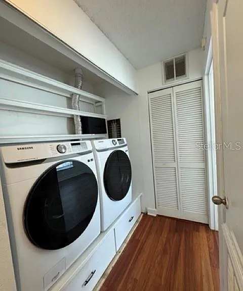 2031 Dixie Belle Dr #2031L — Photo 21