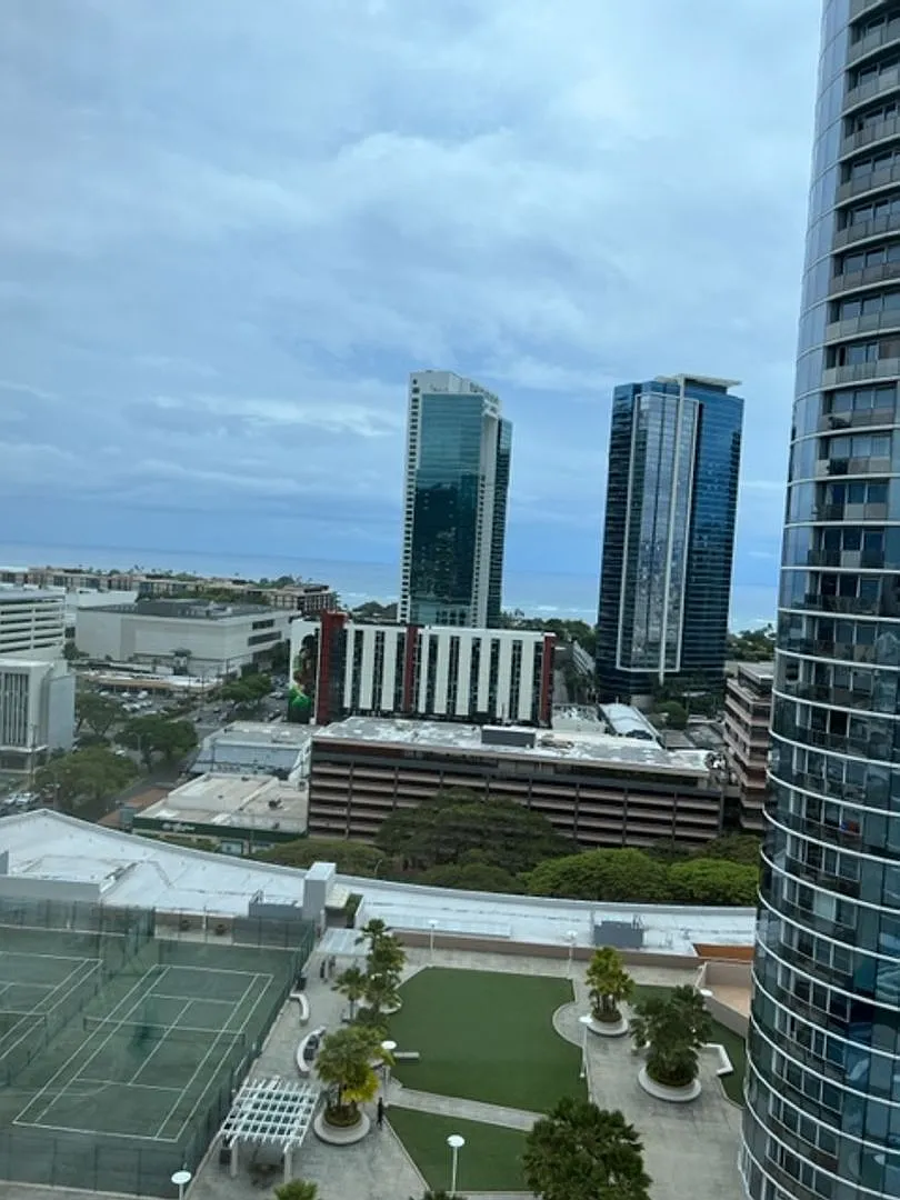 Building Photo - 1296 Kapiolani Blvd #E-2208