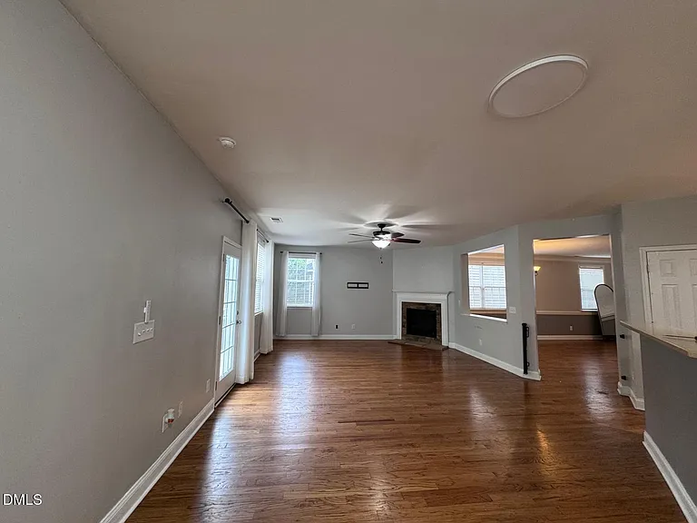 404 Byrams Ford Dr — Photo 9