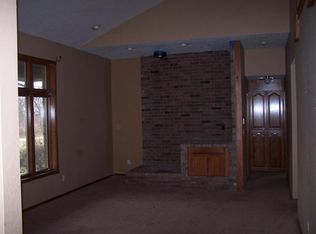 1025 N Farm Road 97, Springfield, MO 65802