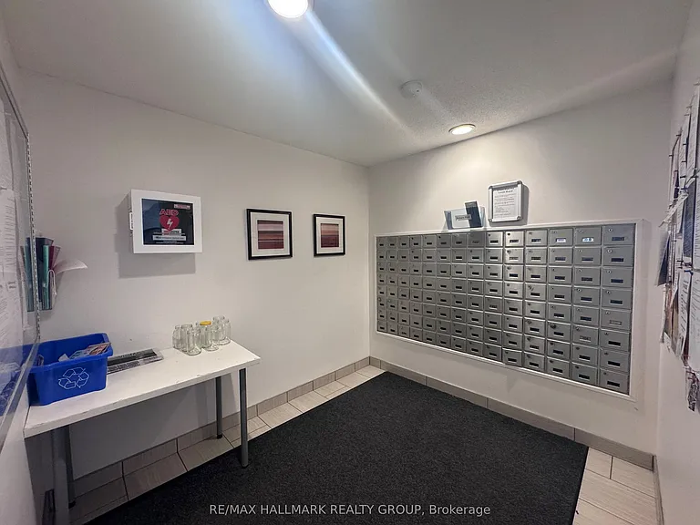 2400 Virginia Dr #510 — Photo 33