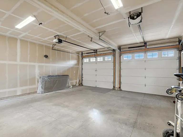 265B Texas Ave — Photo 18