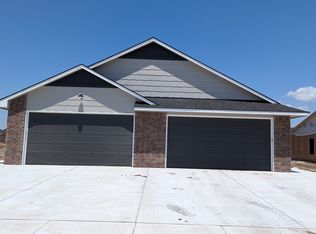 1134 W Trek Cir, Goddard, KS 67052