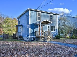 14 Colonial Rd, Webster, MA 01570