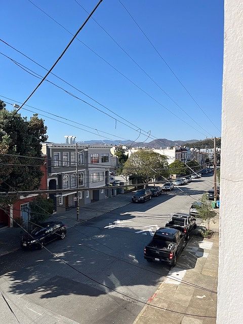 1st image of 282 18th Ave APT 4