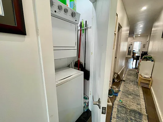 Rented by Oxford Property Group | media 43