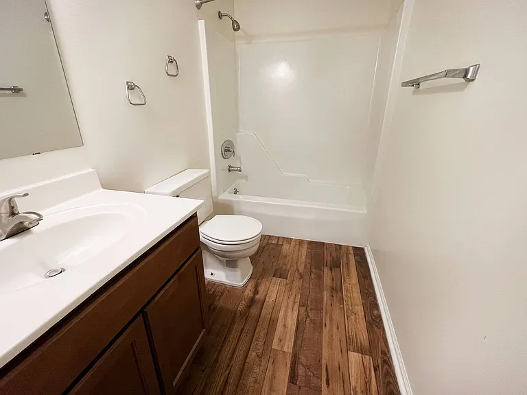 The Villas at Kingswood — Photo 20
