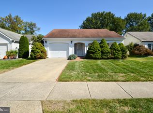 21 Finchley Ct, Southampton, NJ 08088