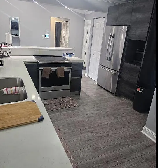 750 SW 55th Ave — Photo 6