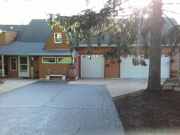 5th image of 5858 Woodward Ave