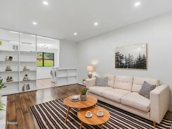 16 Faris Cir, Greenville, SC 29605