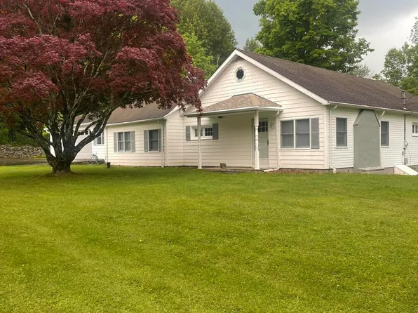 1783 Hamlin Hwy, Lake Ariel, PA 18436