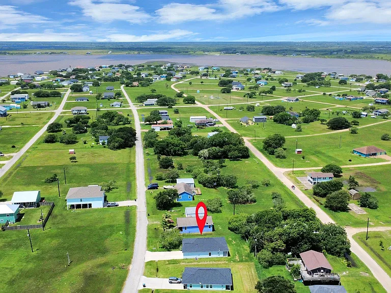 638 Stovall Dr — Photo 43