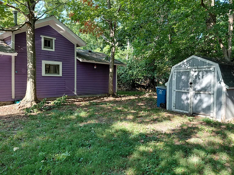 1330 Pontiac Trl — Photo 8